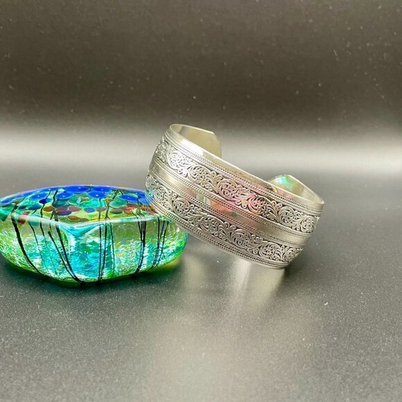 Scroll and Interior Band Design Cuff Bracelet Silver Tone #1195 - Picture 5 of 7